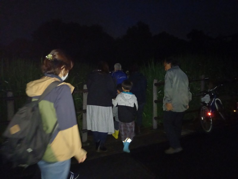 説明会を終えて現地へ蛍鑑賞 親水公園入口 R5.5.13 説明会を終えて現地へ蛍鑑賞 親水公園入口 R5.5.13